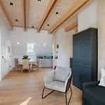 Stolzenhagener 7 Apartment