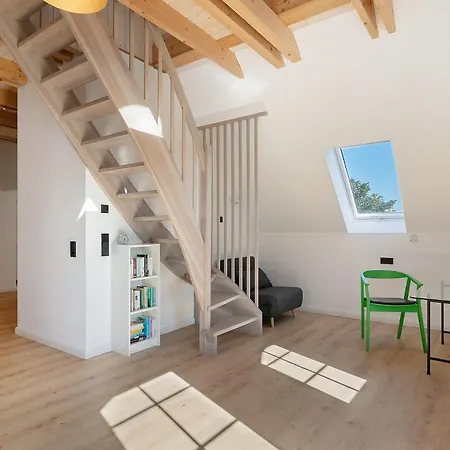Apartment Stolzenhagener 7 *